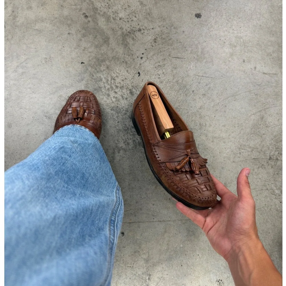 Vintage Y2K Giorgio Brutini Mens 9 M Brown Woven Leather Tassel Loafers  Casual